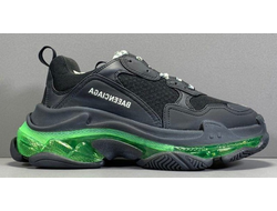 Кроссовки Balenciaga Triple S черные с зеленым