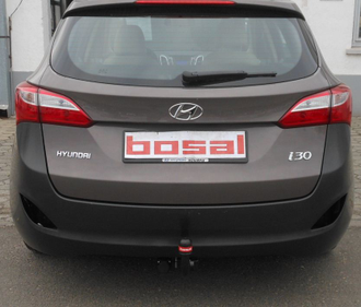 Фаркоп Bosal артикул 6756-A для Hyundai i30 II универсал 2011-2017