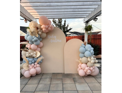 Фотозона на Gеnder party бежевая