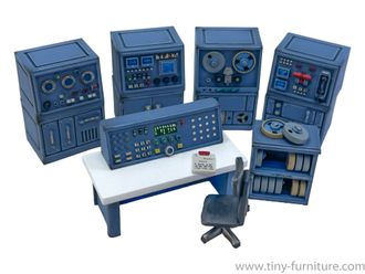Vintage Computer Consoles (PAINTED) (IN STOCK)