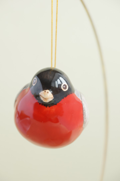 Птичка снегирь