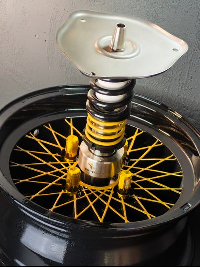 HOOKWHEELS BLACK-GOLD