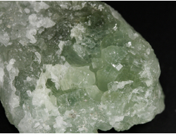 Пренит, сросток кристаллов, Мали (39*30*15 мм, 26,6 г) №36159