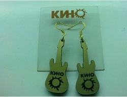 Серьги Кино золотистые