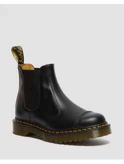 Dr martens chelsea lak hotsell