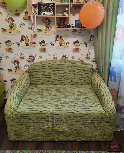 Чехол на 2х местный диван Тела Ридже Зеленый. ИТАЛИЯ