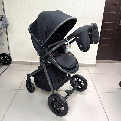 Детская коляска 3 в 1 Lovamama V9 Черный