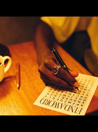 Часы Casio CRW-001G-9