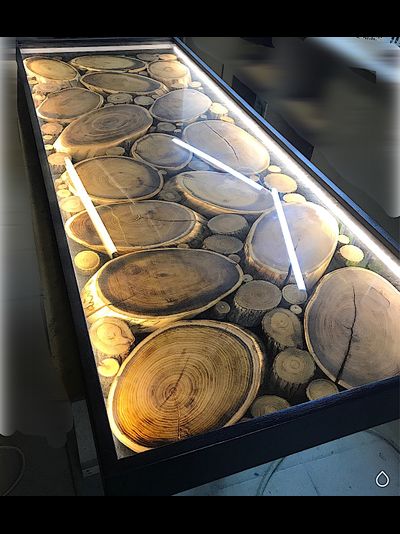 светильник-витрина из спилов