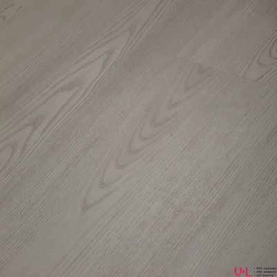 SPC ламинат Respect Дуб Морозный 4218 43 класс толщина 5.0 мм с фаской и подложкой замковый 2.2448 м2