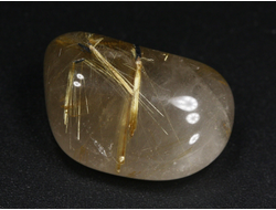 Кварц с рутилом (рутиловый), галтовка, Бразилия (23*15*12 мм, 7,6 г) №35190