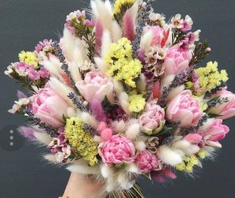 Шикарный букет с сухоцветами и живыми цветами «Незабываемая встреча»