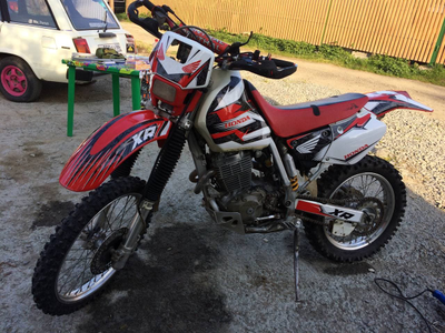 Honda XR 250 1999 2000 2001 2002 2003 2004  #1972