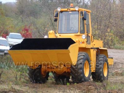 Фронтальный погрузчик ТО-18Б