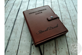 именной кожаный ежедневник с гравировкой на обложке, ежедневник - органайзер с кольцевым механизмом