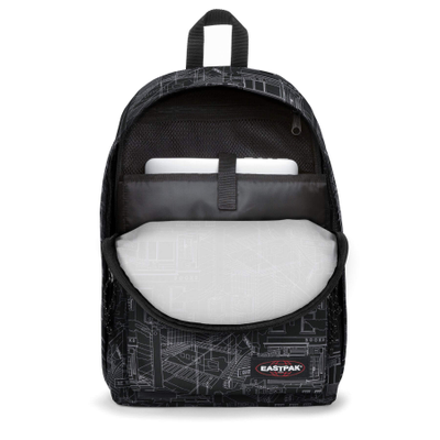 Основное отделение рюкзака Eastpak Out of Office Master Black