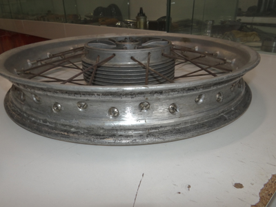 Заднее колесо Чезет 472