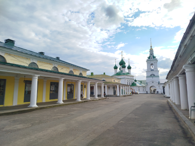 Экскурсия «Кострома: Сусанинская площадь, торговые ряды и беседка Островского»