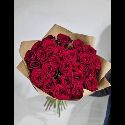 Роза Россия 60 см 25 шт