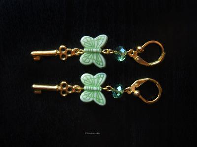 Серьги с бабочками и ключиками "Сказка о Салаточке"