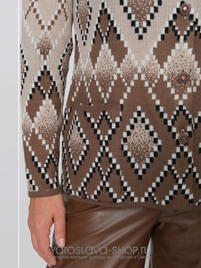 Жакет полуприлегающего силуэта в бежевом цвете