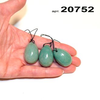 Авантюрин натуральный зелёный (яйцо) арт.20752: с отв. ~16,8г ~30*20мм