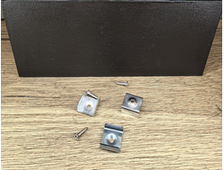 Крепежи металлические для НАКЛАДНОГО алюминиевого профиля (15,2х6мм), ПРЯМОЙ (3креп./3самор)