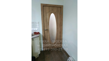 Модель: Греция 
Стекло: мателюкс + заливной витраж, прозрачная протяжка 
Цвет: Срез Дуба Золотой 
Погонаж: Телескопический