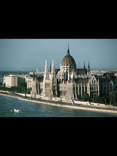 Купить греющую картину с фото старая Европа