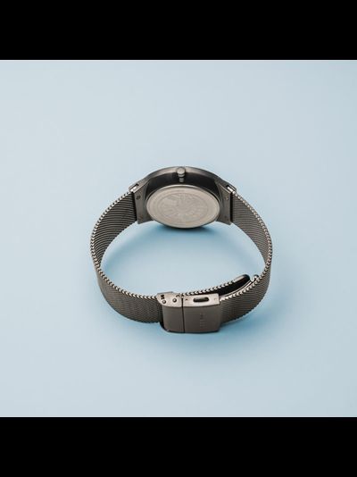 Наручные часы Bering 33441-377