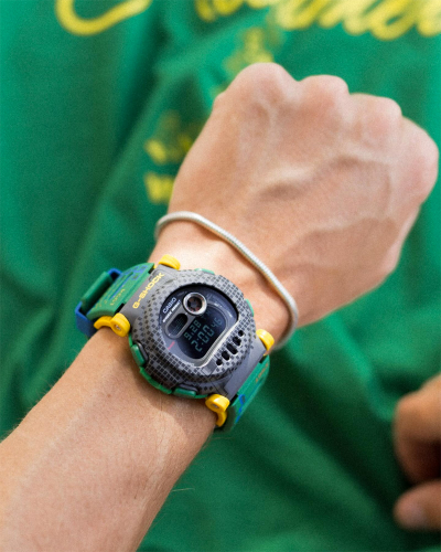 Часы Casio G-Shock G-B001RG-3