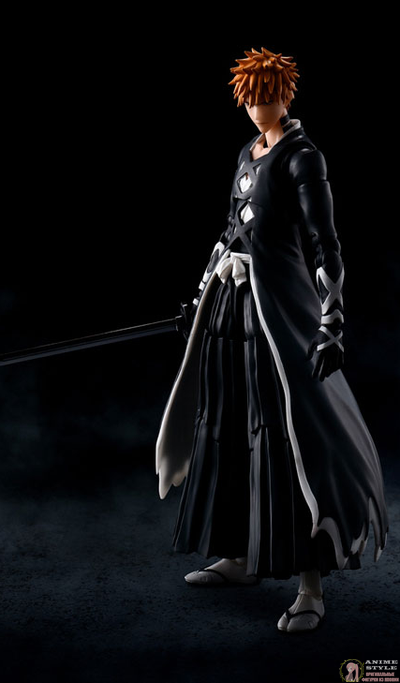 Фигурка Ичиго Куросаки (Ichigo Kurosaki Bankai Tensazangetsu S.H.Figuarts)