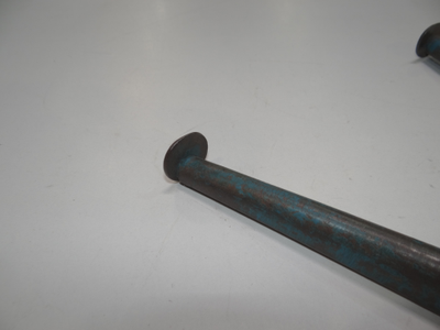 Центральная подножка Зиф 77