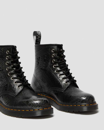 Dr. Martens 1460 Arcadia Chain Emboss Silver