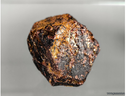 Альмандин (разн. гранат). Россия. 48*30*35мм