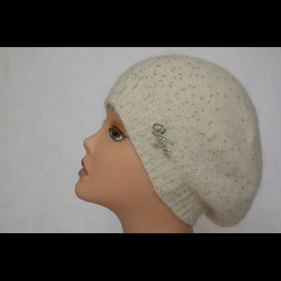 Берет демисезонный Италия Vizio 4528 белый с белыми бусинками фото