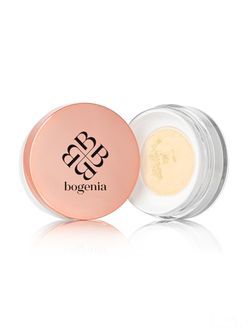 Bogenia Пудра рассыпчатая Angelic Loose Powder BG642 002 banana