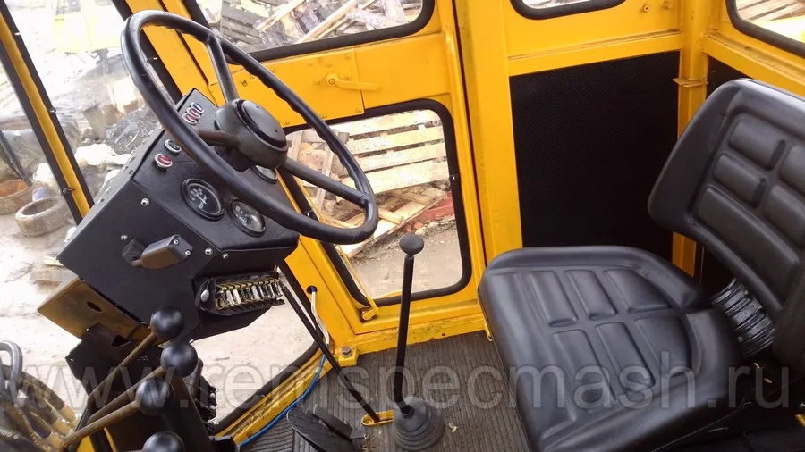 Автогрейдер ДЗ-122Б