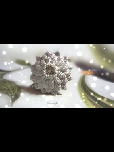 Перламутровое кольцо "Рассветный Цветок"