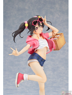 Фигурка 1/8 Нико Язава (Nico Yazawa Picnic Girl)