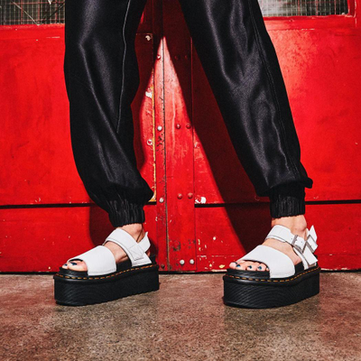 Сандалии Dr Martens Platform Voss Quad Oxford White белые