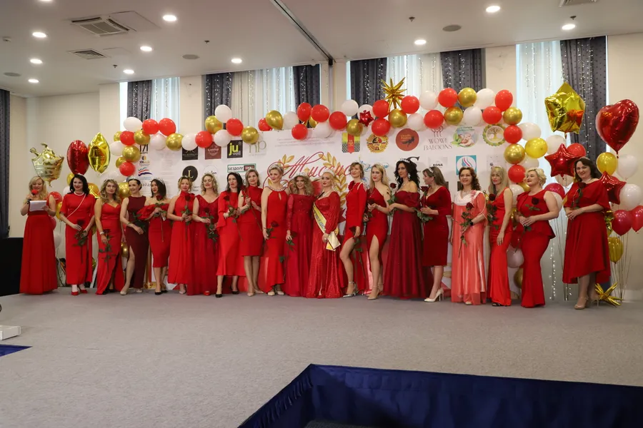 Конкурс красоты и материнства "Миссис Петергоф 2024"