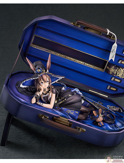 Фигурка 1/7 Амия (Amiya Solo Around the World Ver.)