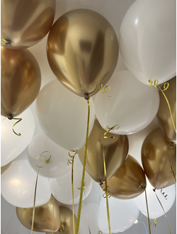 Шары золотой и белый 20 шт под потолок