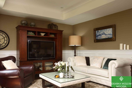 Перетяжка дивана кожей