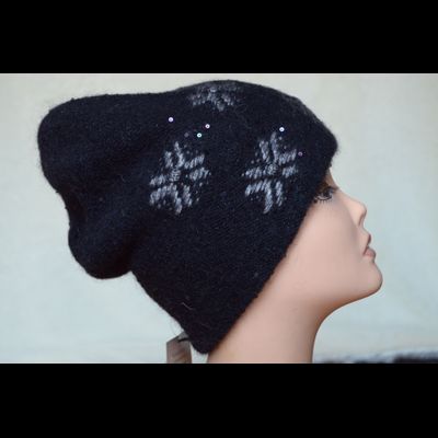 Женская черная шапка с тиснением и пайетками Vizio Италия 5851