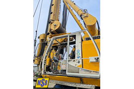 Bauer BG 40, Замена стекол на всей кабине.