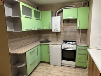 2-к б/у квартира, 60,4 кв.м., ул. Степана Разина, д.48, 2/5 этаж.