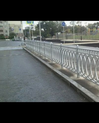 Ограждения высотой метр