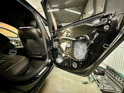 Шумоизоляция Audi A6 / Ауди А6